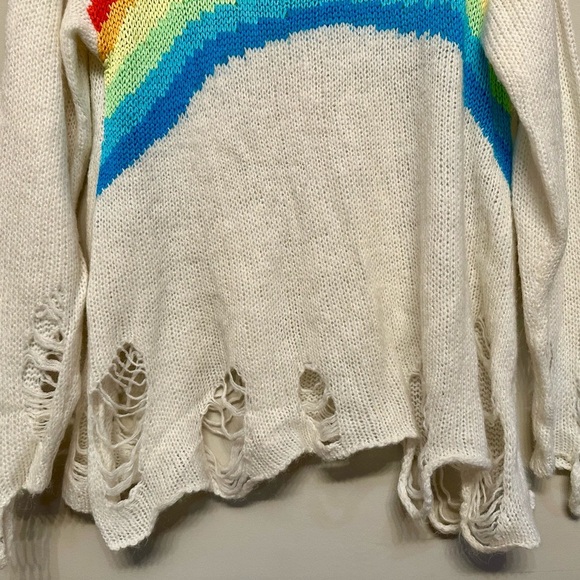 RARE Wildfox Cream Sweater with Rainbow Design XS - Picture 4 of 7